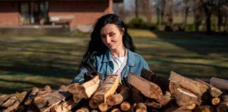 Albizia bois de chauffage : chauffe-t-il assez pour l’hiver ? Albizia bois de chauffage